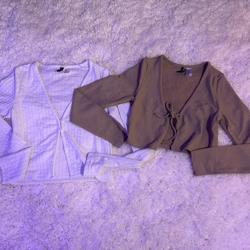 2 H&M sweaters